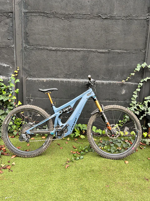 PIVOT SHUTTLE AM TALLA S