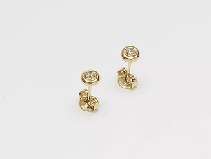 Topo Zircon Round Box Crystal Earring