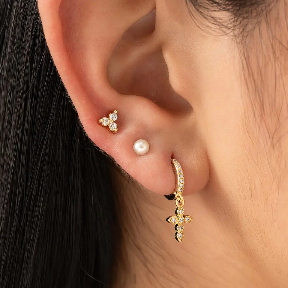 Arete Crosses 3