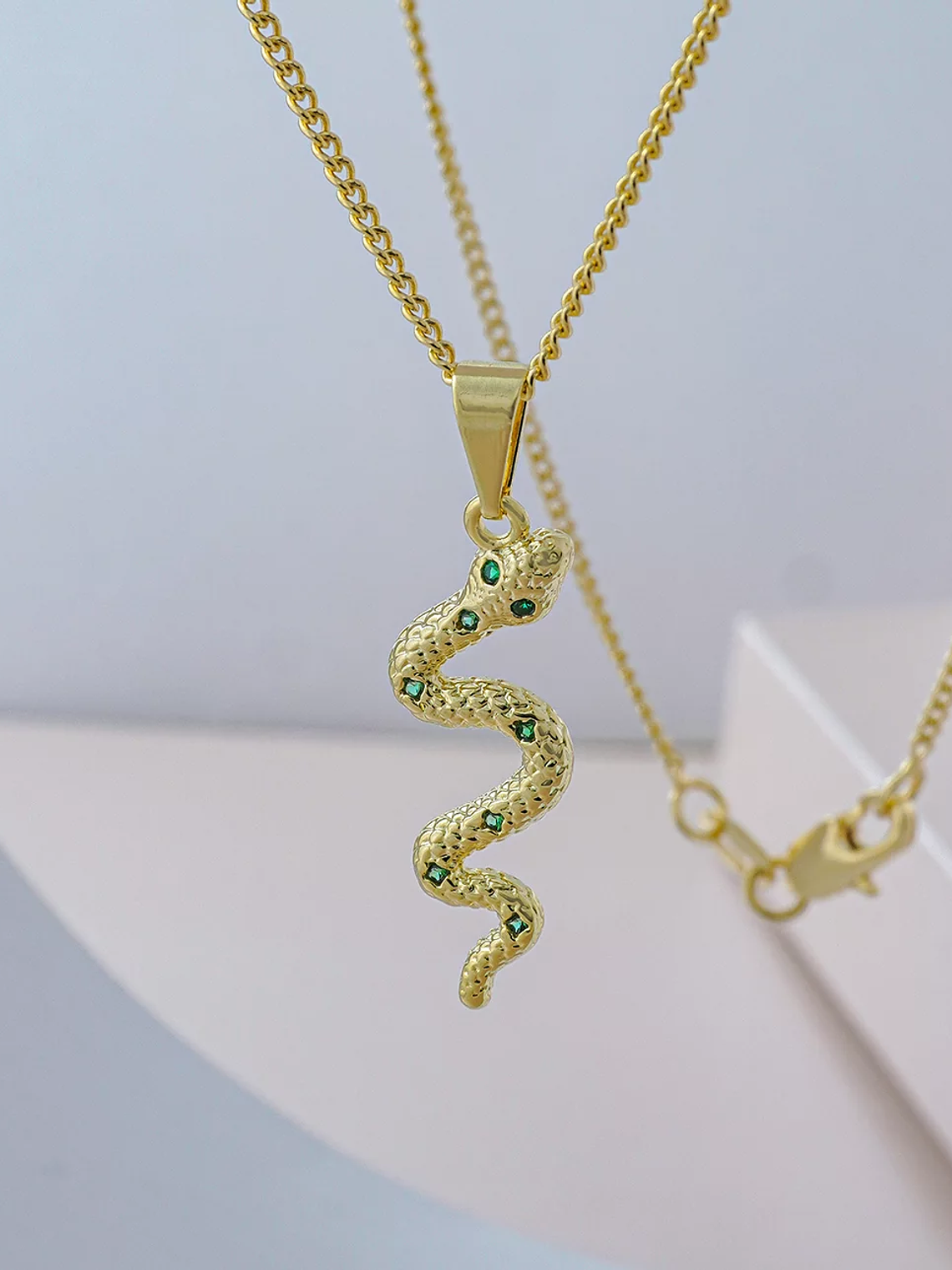 Dije Serpiente Verde Esmeralda  2