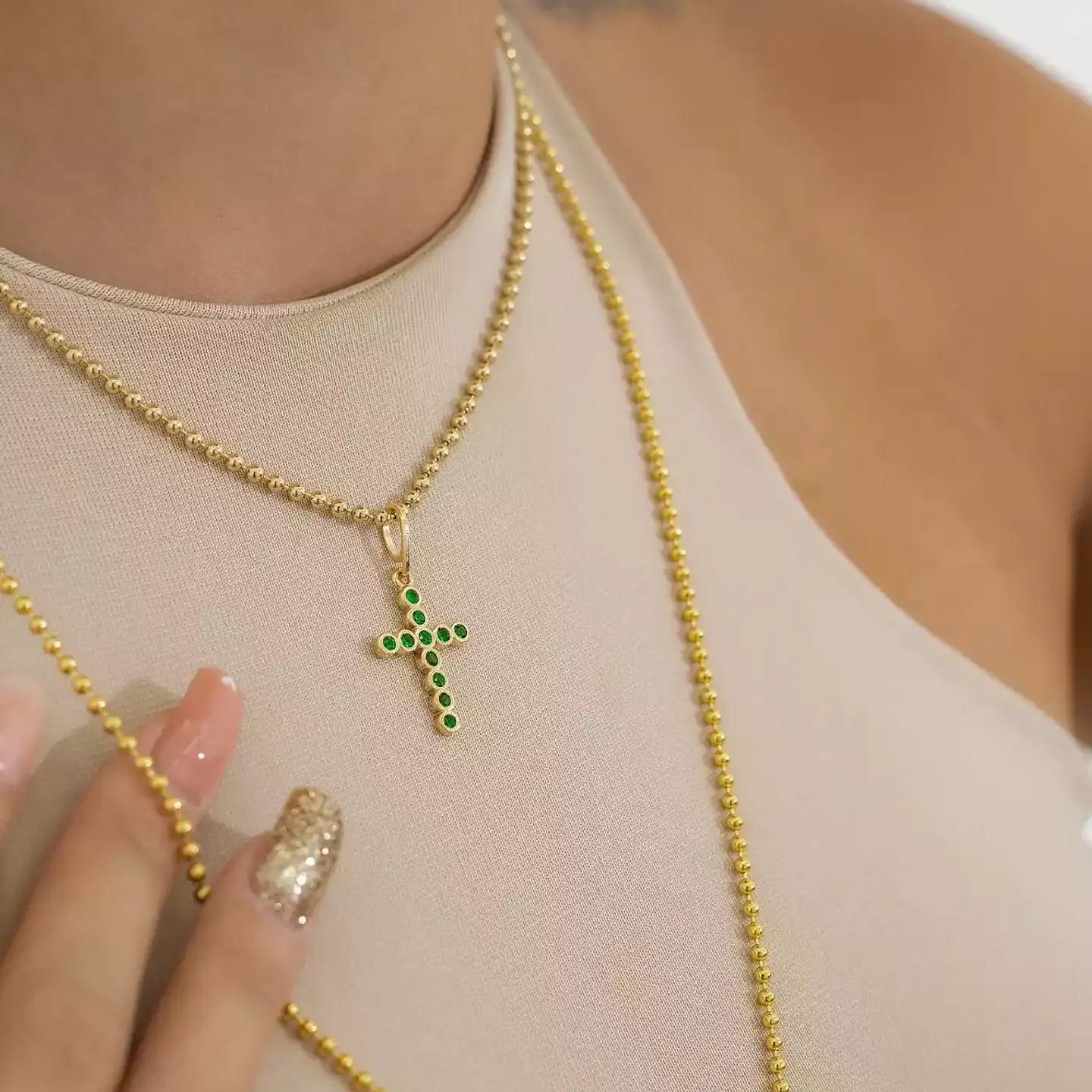 Dije Cruz Verde Esmeralda 2