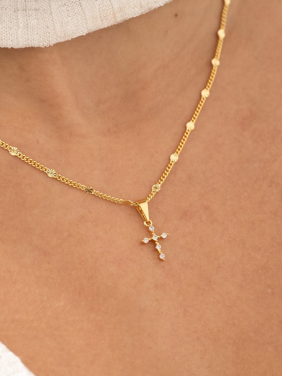 Dije Cruz 6 Circonias  3