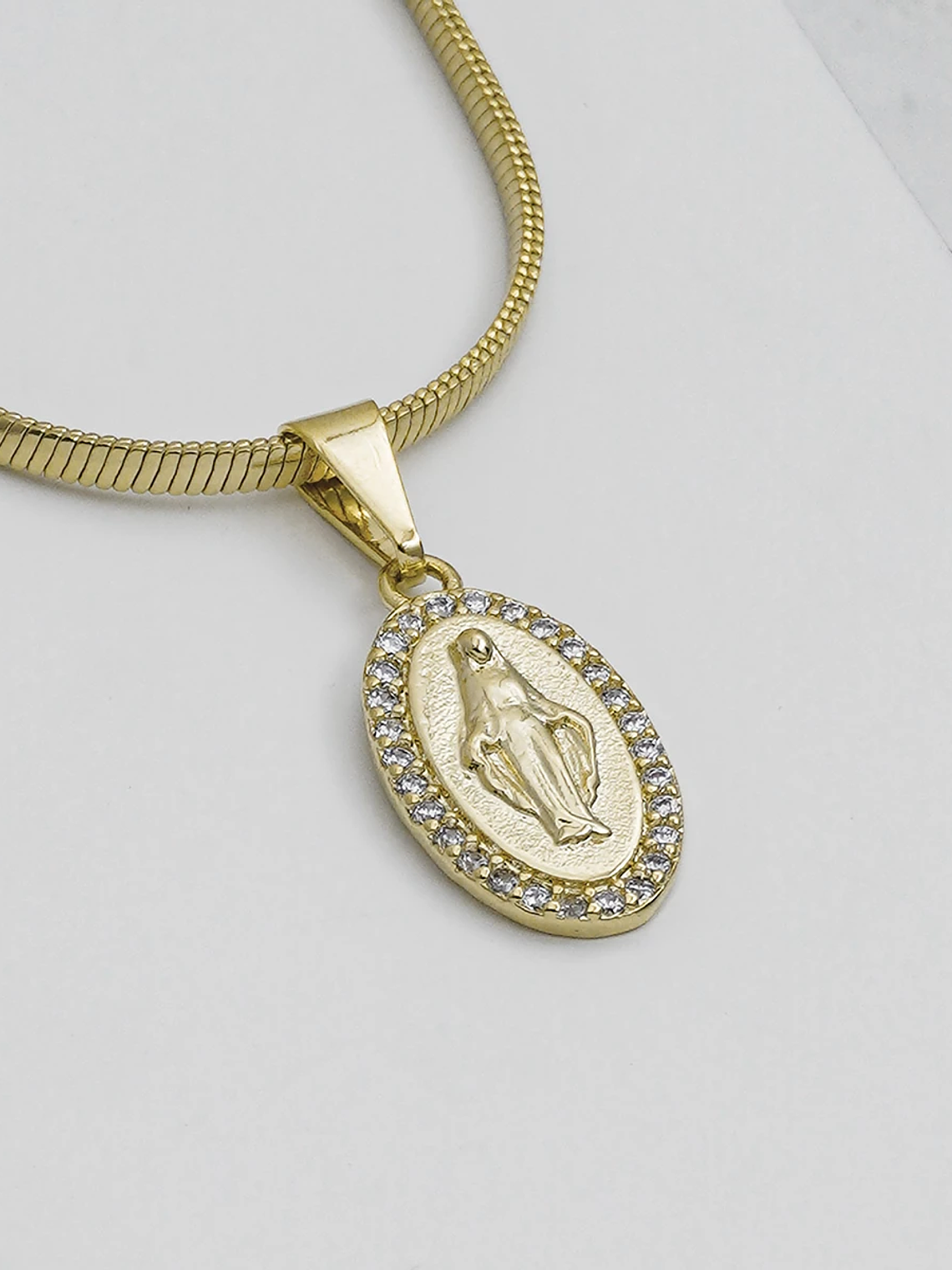 Dije Milagrosa con circonias cristal 2