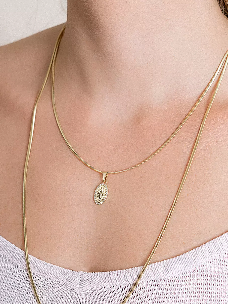 Dije Milagrosa con circonias cristal 3