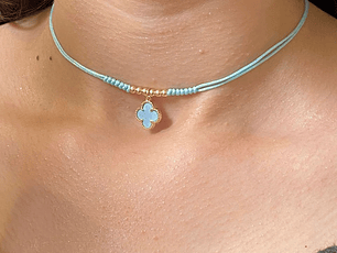 Chocker Dije Trebol resina Azul 