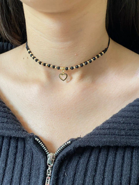 Choker Dije corazón borde circón
