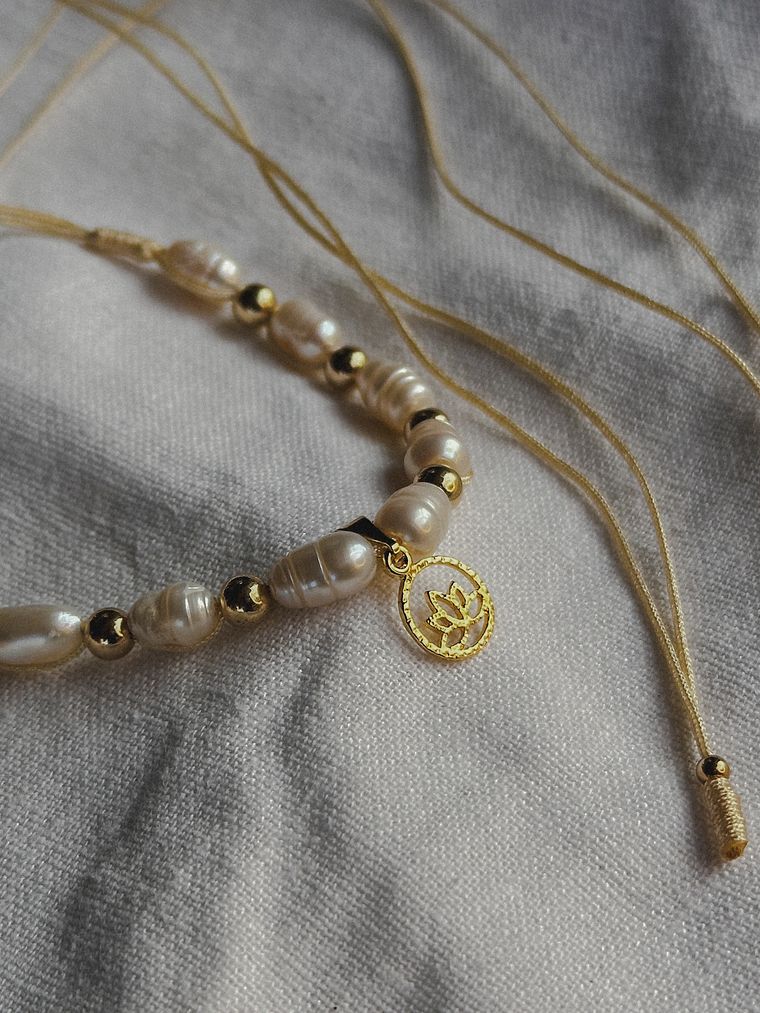 Dije Flor de Loto  2