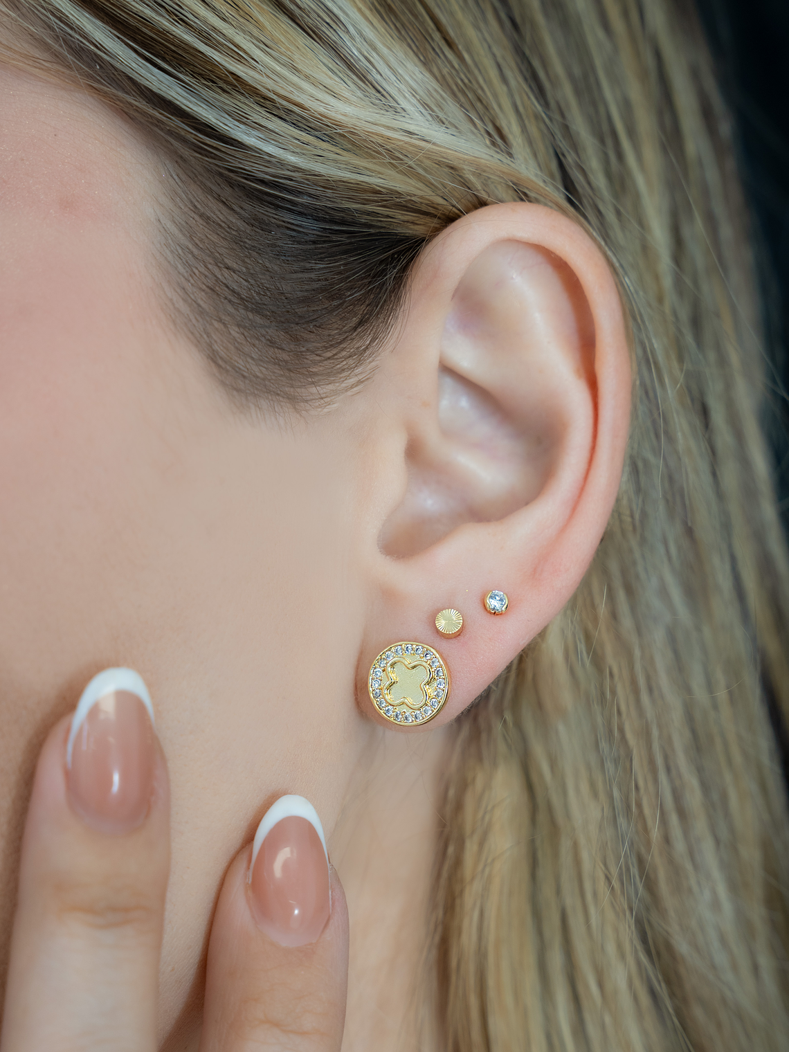 Arete Clover Redondo Circonias 1 Cm 2