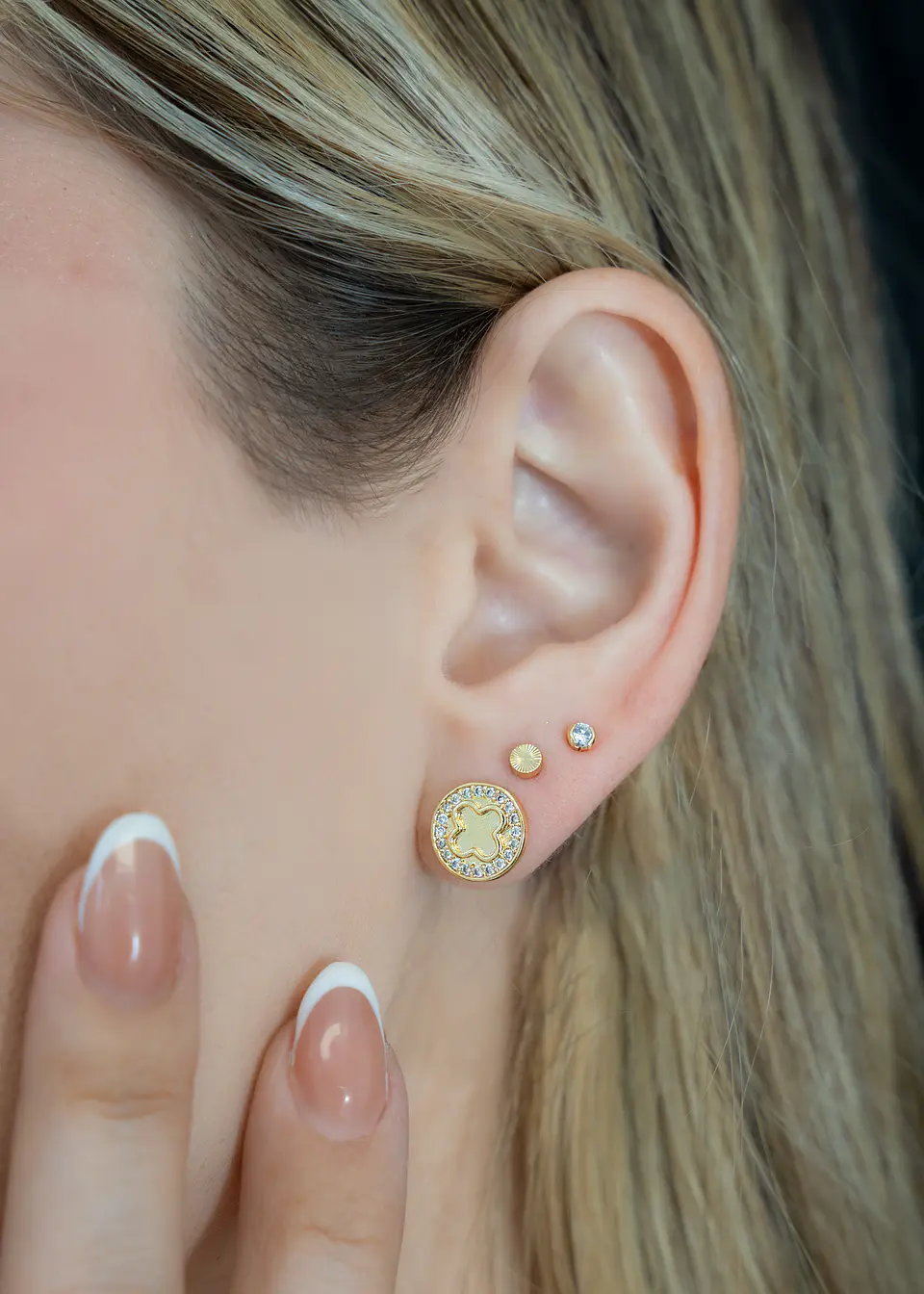 Arete Clover Redondo Circonias 1 Cm 2