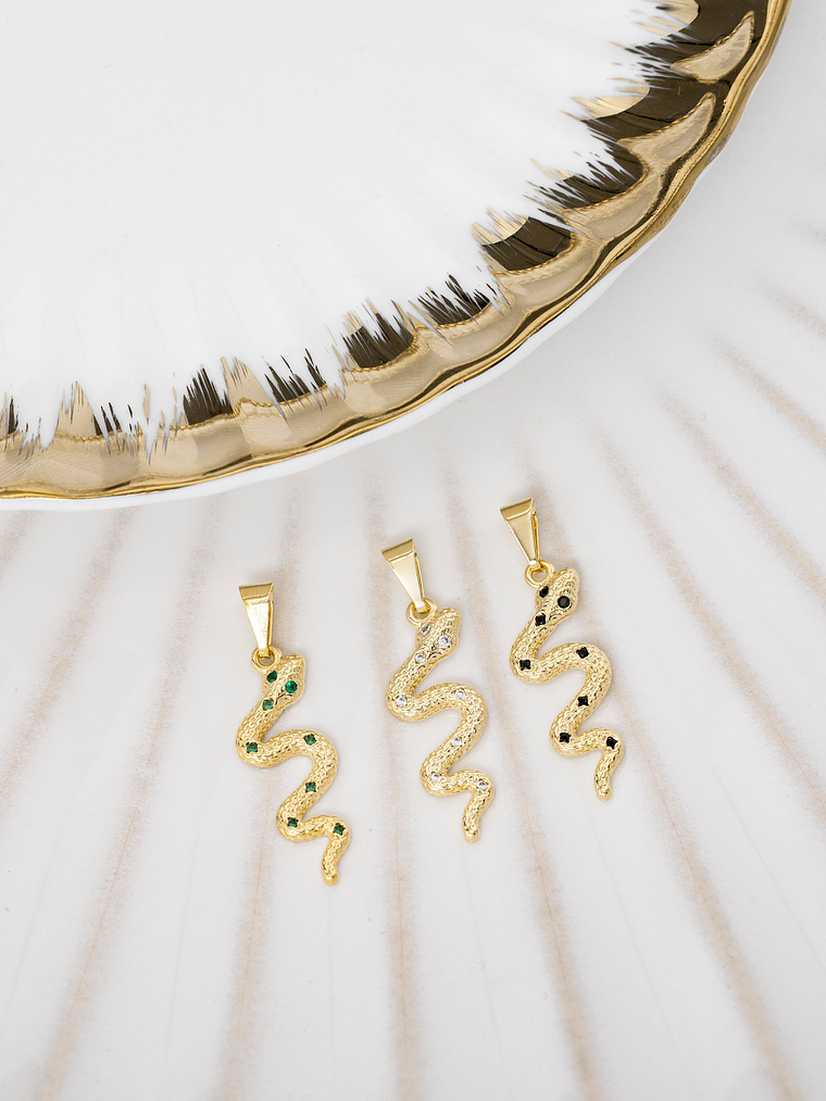 Dije Serpiente Cristal  1