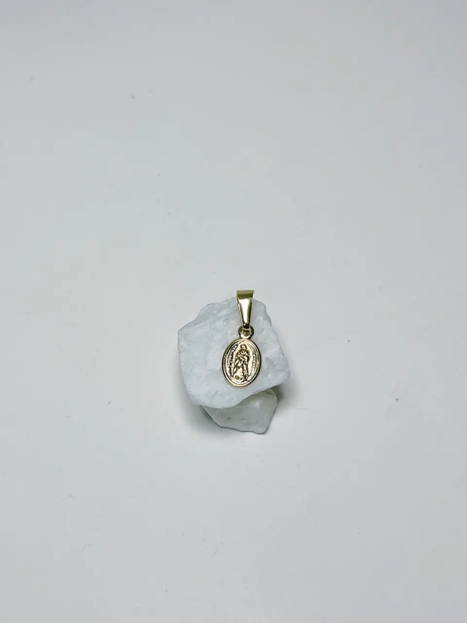 Dije Virgen Guadalupe Small 1