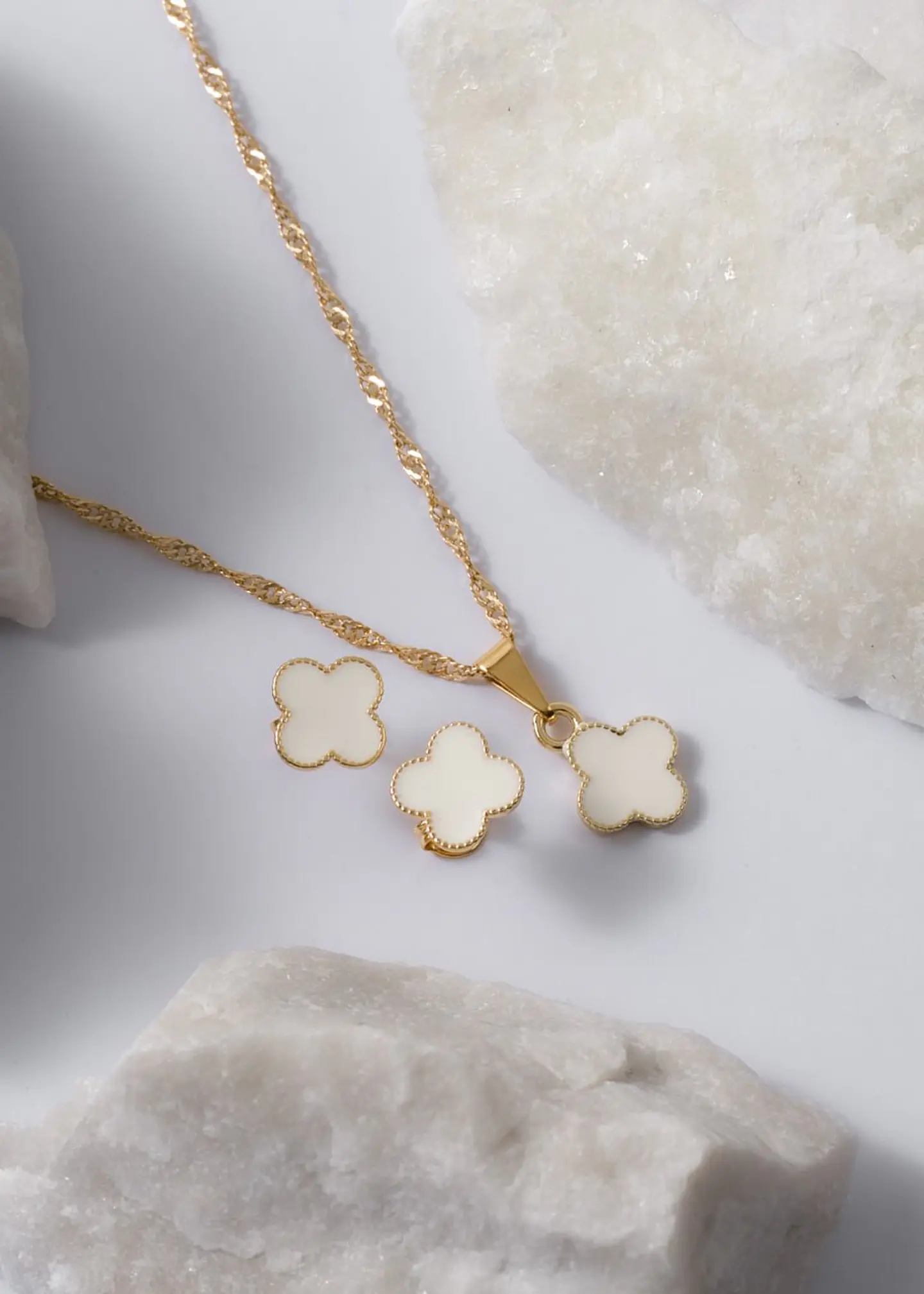 Conjunto Clover Blanco 1 Cm 2