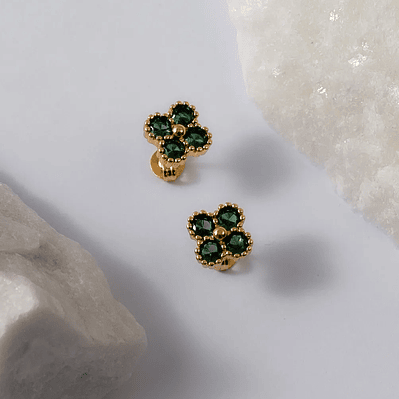 Arete Clover Motif-Verde Esmeralda