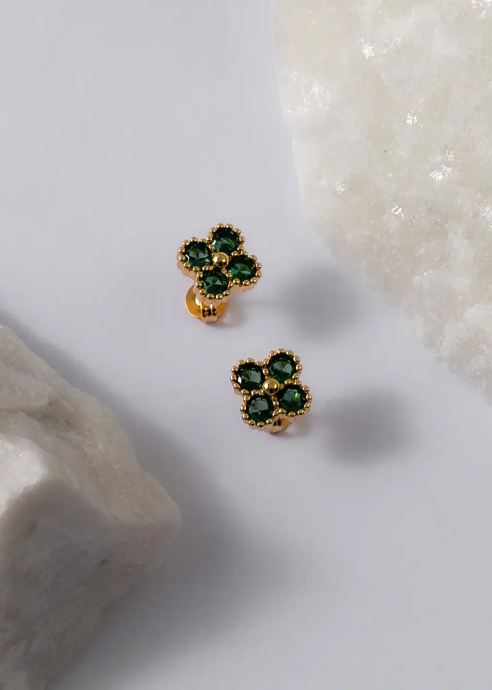 Arete Clover Motif-Verde Esmeralda 1