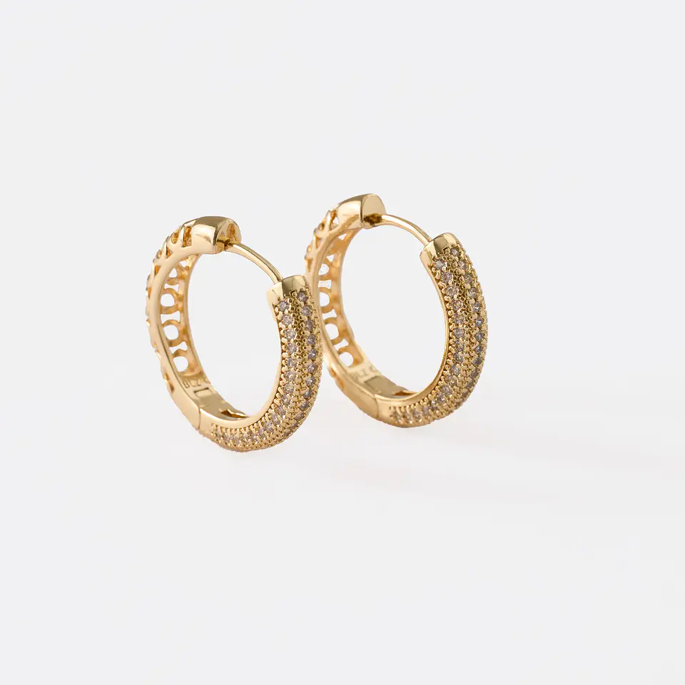 Arete Elle 1