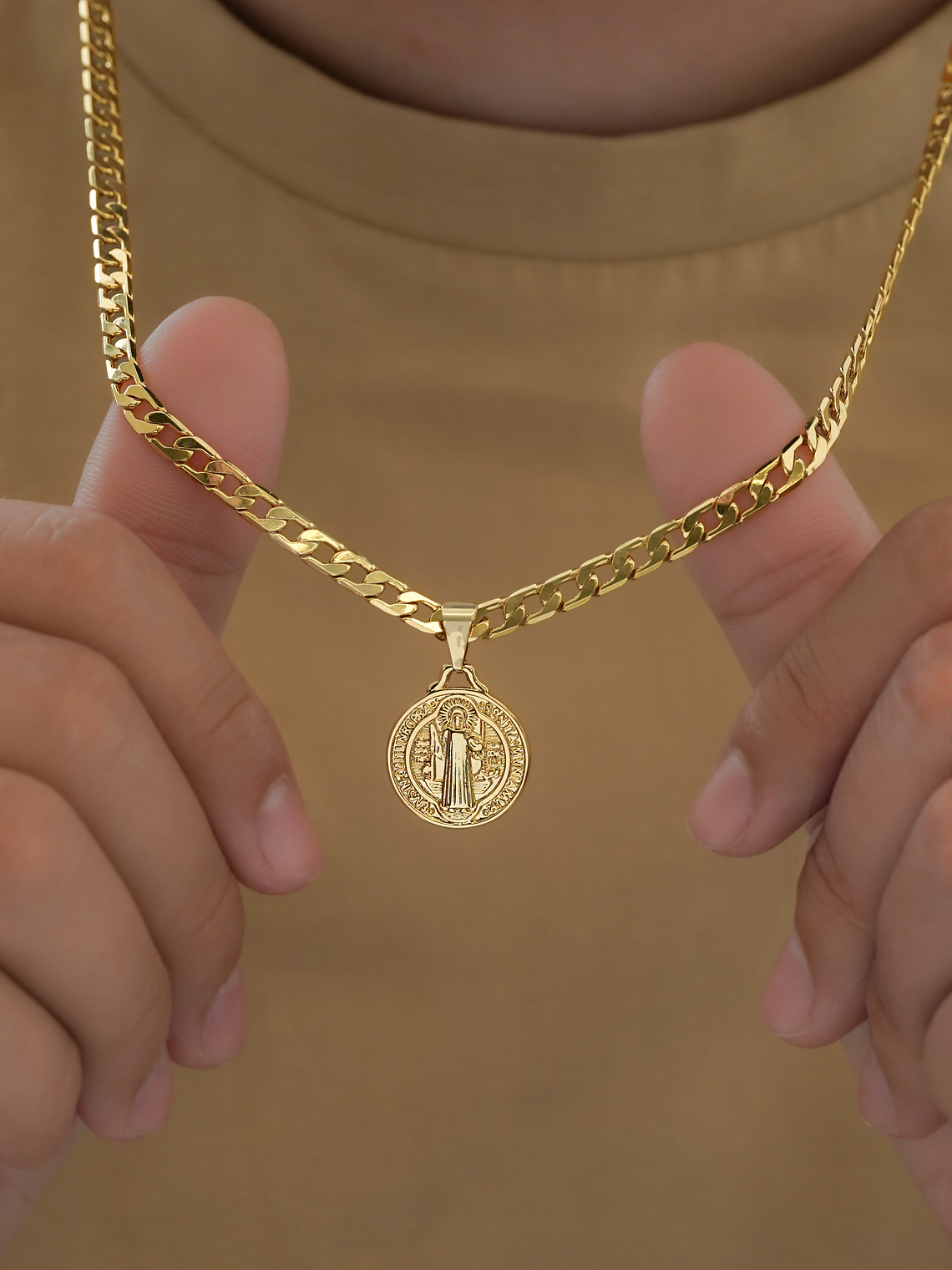 Dije Medalla de San Benito 2