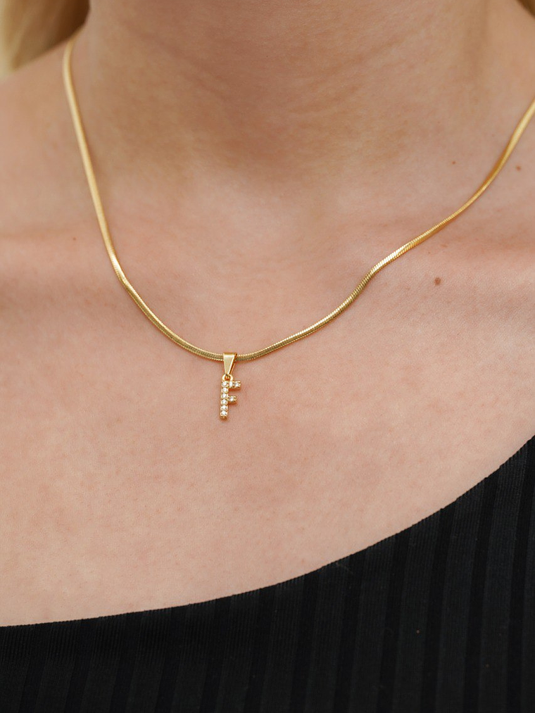 Dije Letra Iniciales en Circonia 