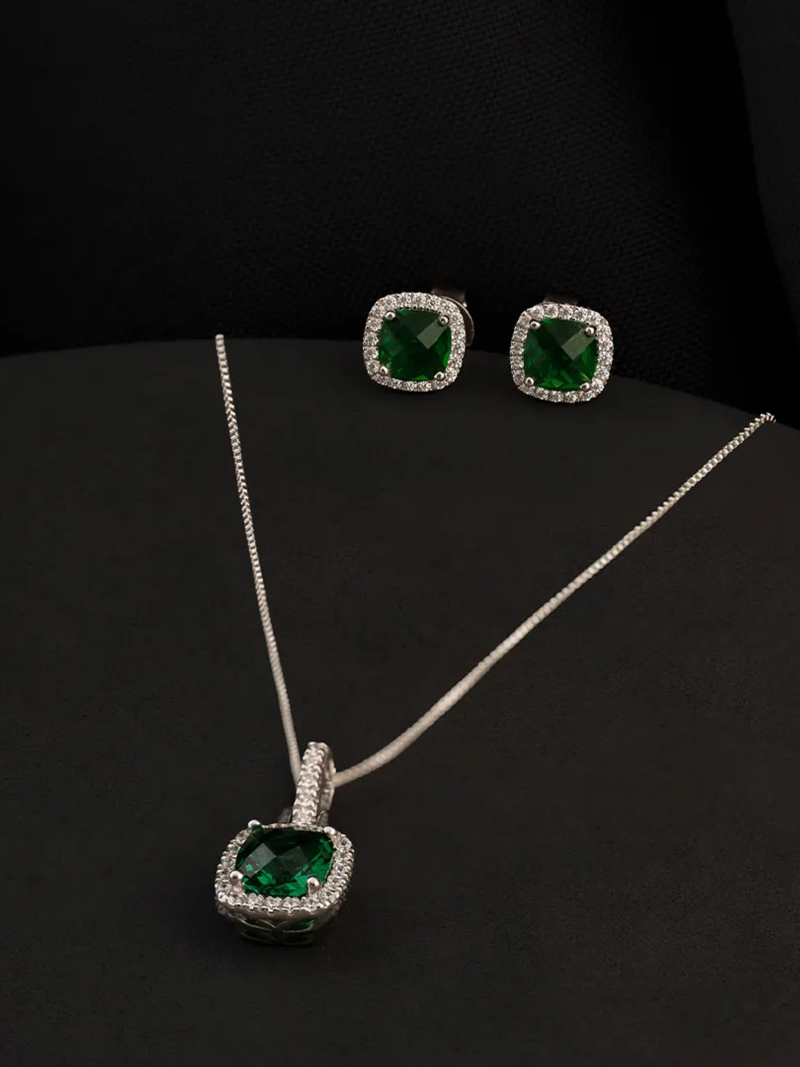 Conjunto Pave Circon Verde 1