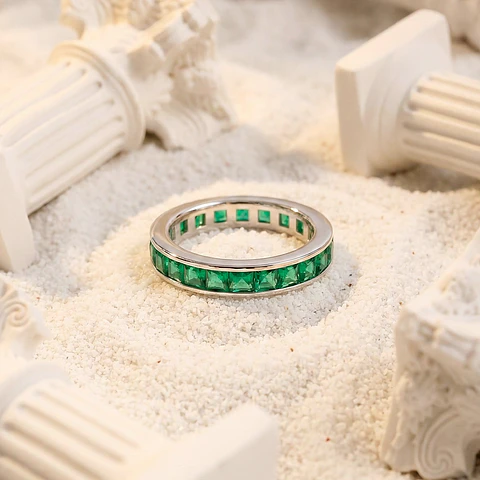 Anillo Circon Verde Esmeralda