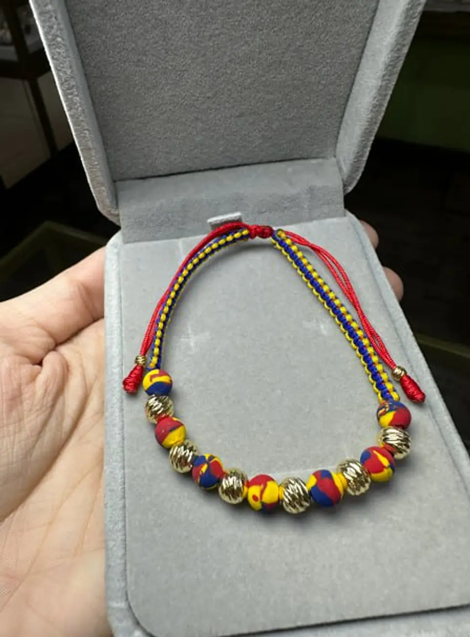 Pulsera Artesanal Colombia 1