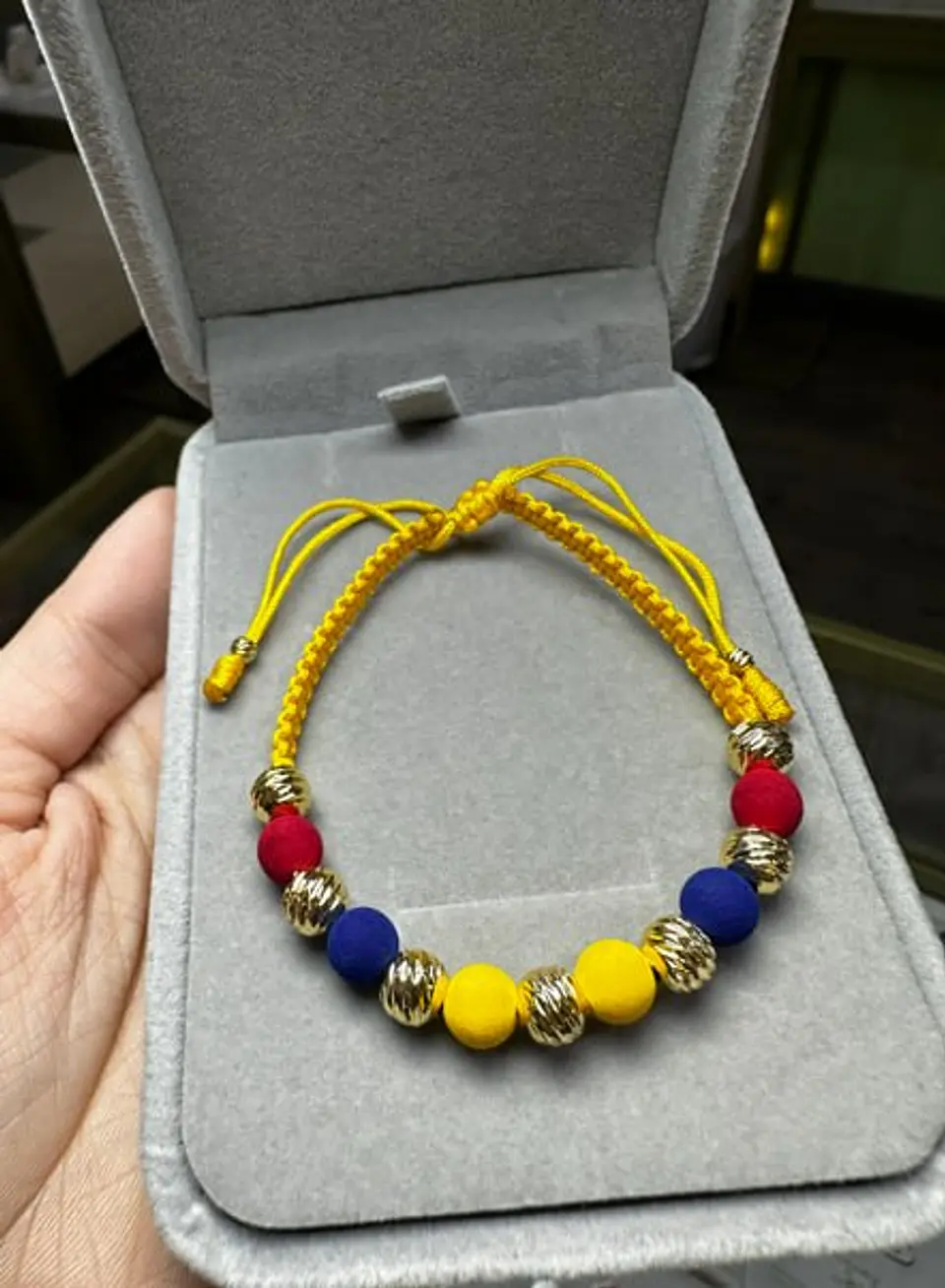 Pulsera Artesanal de Colombia 02 1