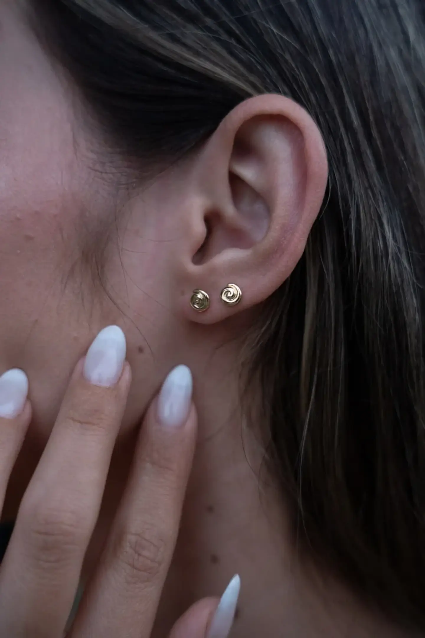 Arete Espiral 6 mm unisex | Moda | Oro laminado18k 2