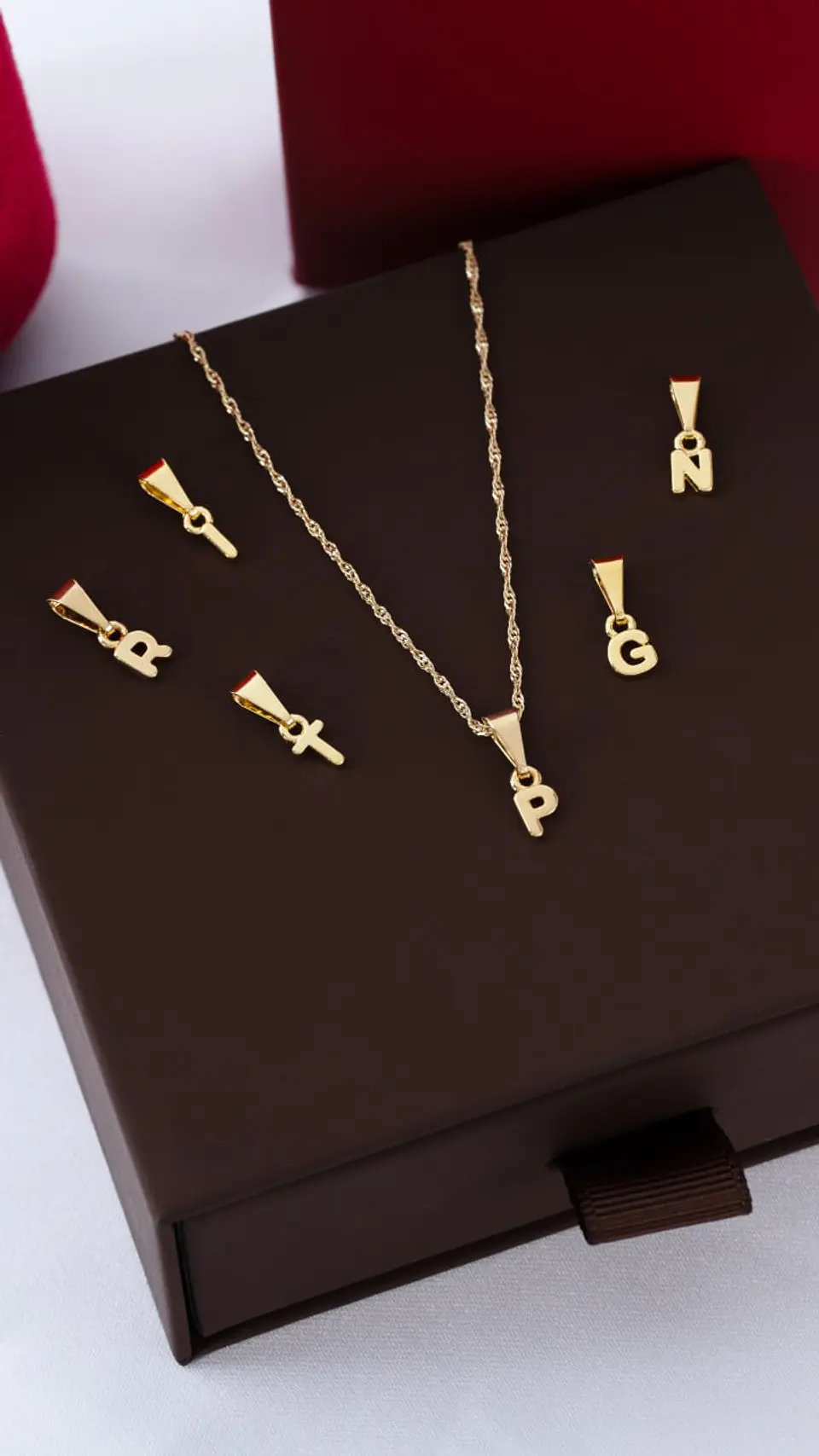 Dije Letras Iniciales Pequeñas 