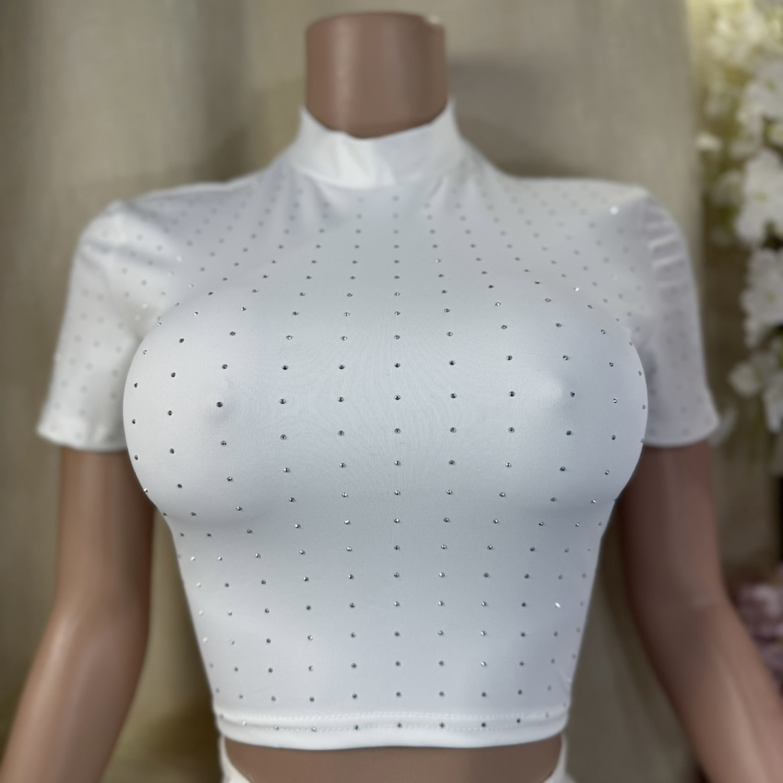 Polera blanca brillitos  1