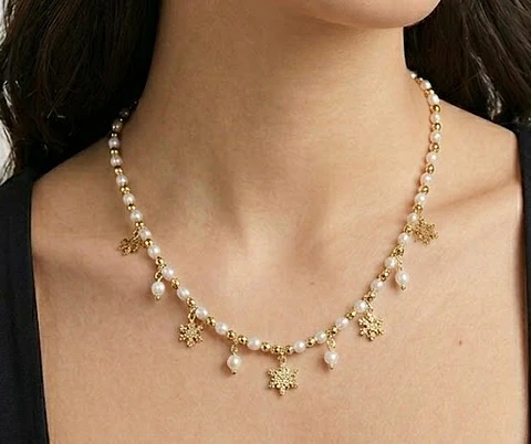 Colar Pérolas & Snowflakes