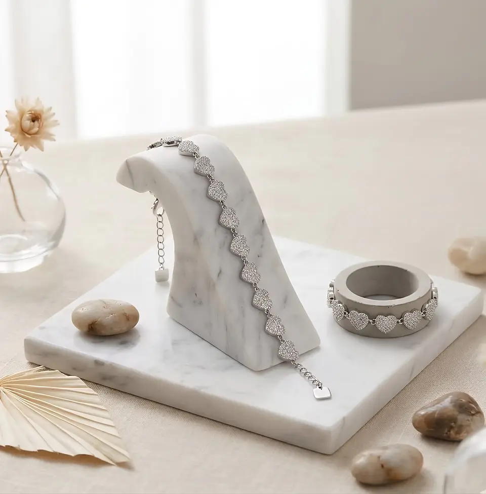 Pulseira de Corações com Zircónias Cravadas 4