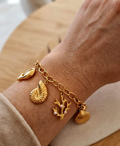 Pulseira de Elo Português com Pingentes do Mar e Pérolas