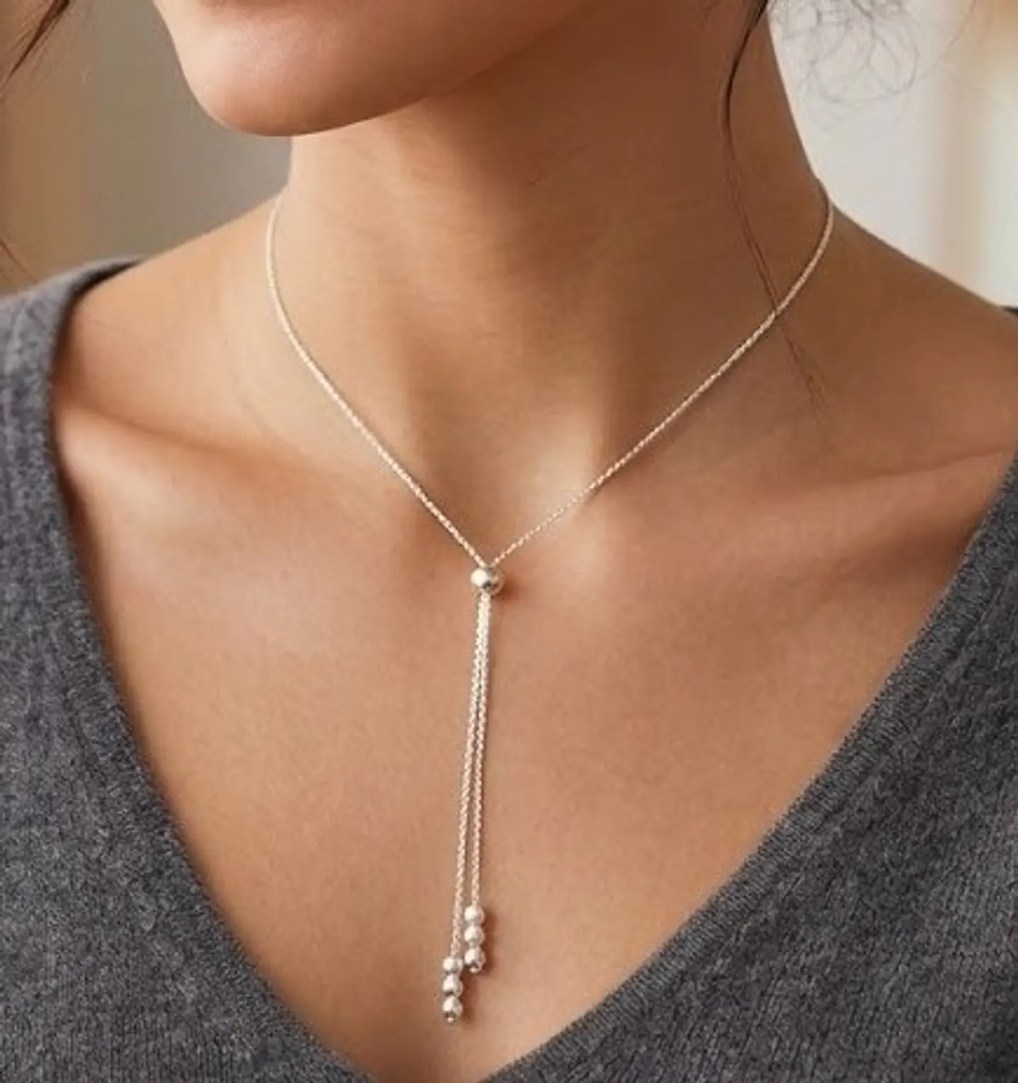 Colar Lariat em Prata com Pendente de Contas 1