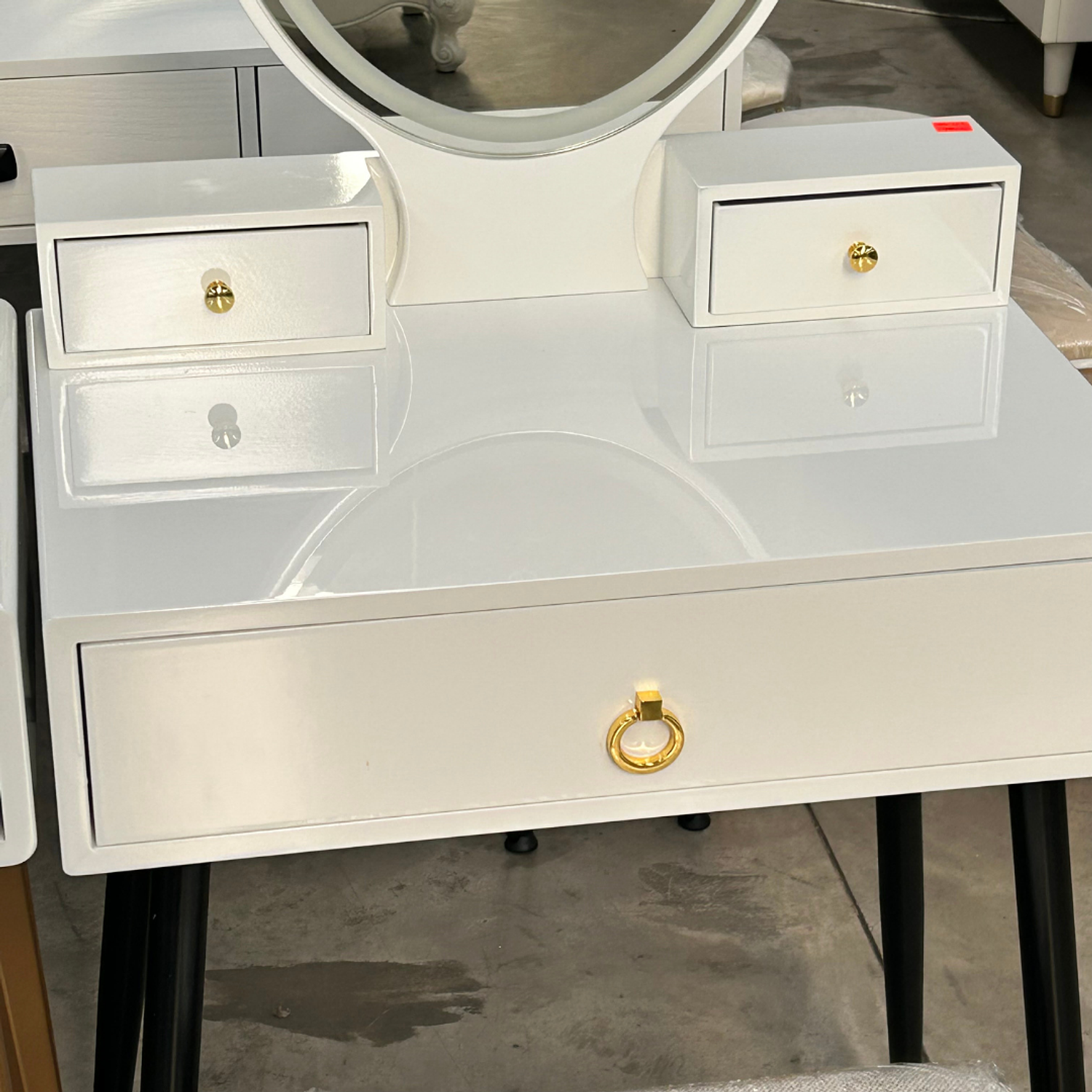 Tocador con Espejo Led Ovalado Base Metálica Cajón y Asiento 7