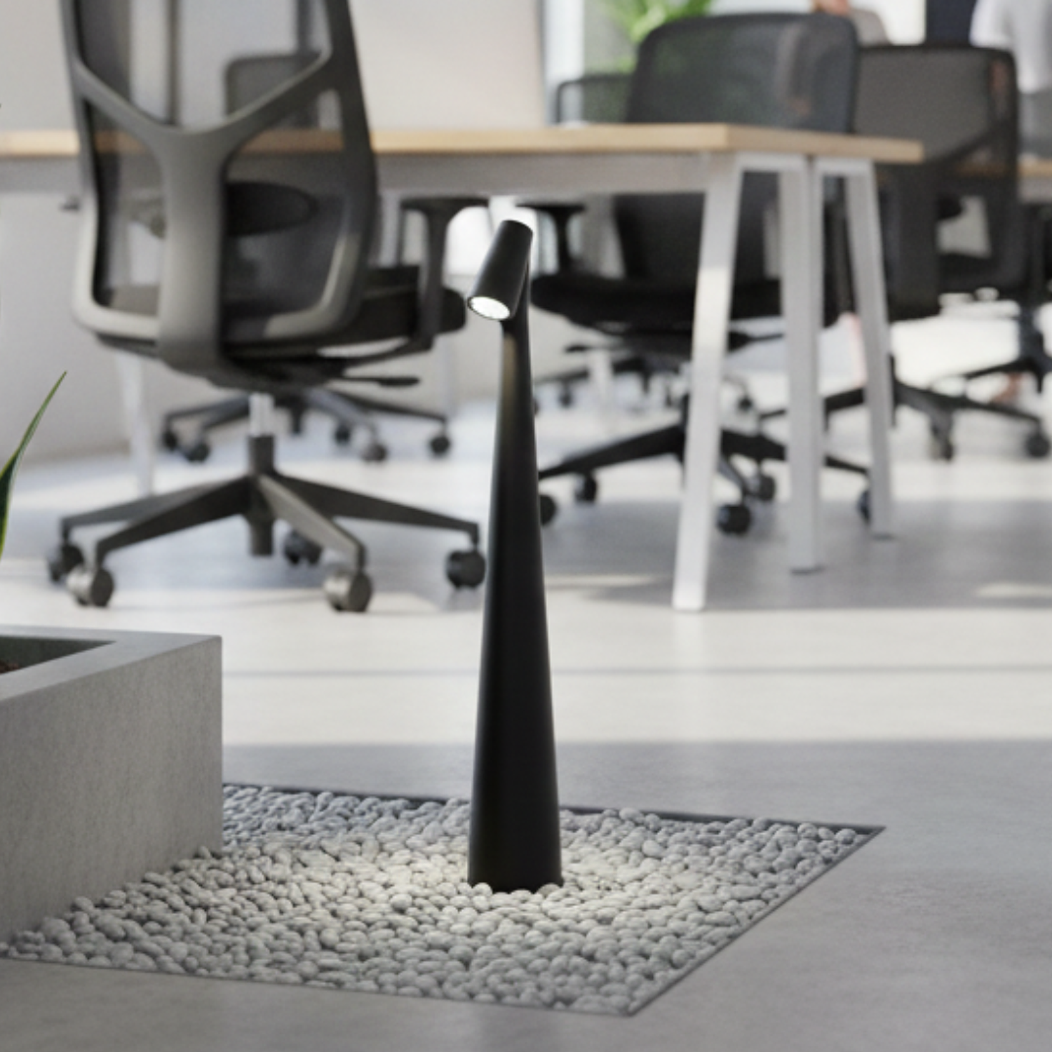 Lámpara LED Negro Mate de Pie Minimalista Cono Slim 4