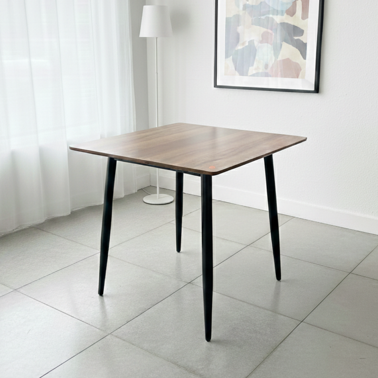 Mesa Cuadrada Minimalista Café 75cm 1