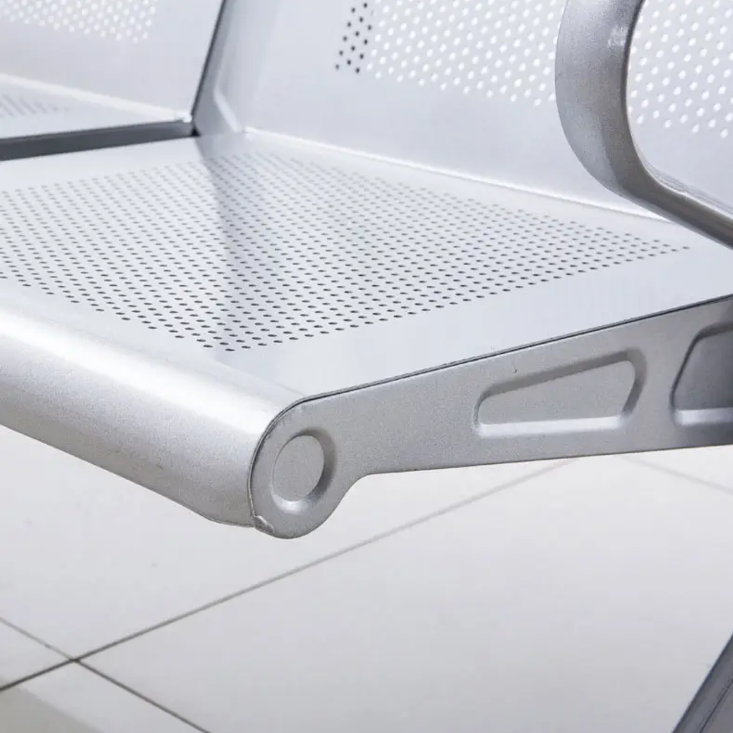 Banca de Espera Metálica 3 Puestos para Clínica, Oficina y Recepción Nova Metal 6