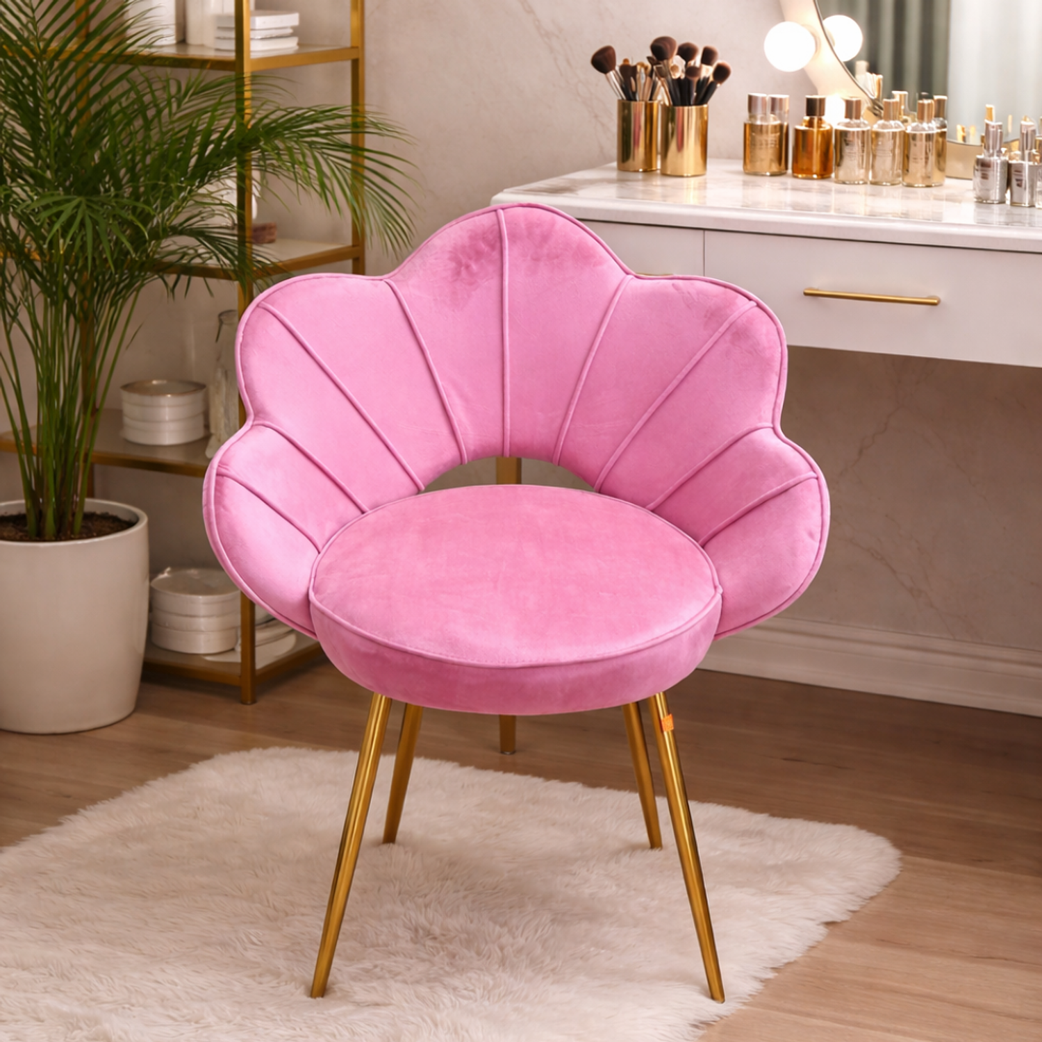 Silla Concha de Terciopelo para Salón de Belleza y Tocador con Patas Doradas 1