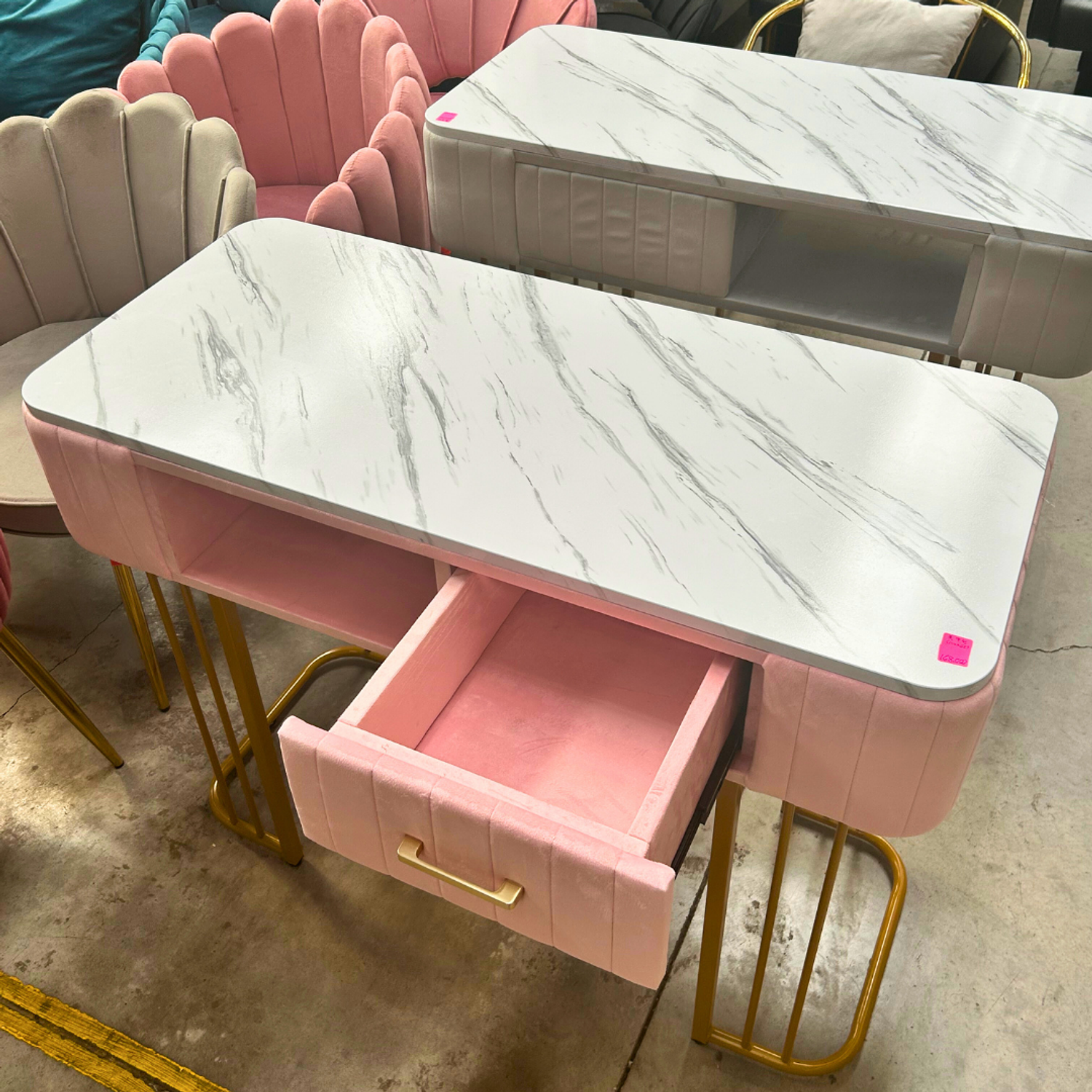 Mesa de Manicure Moderna Profesional con Cubierta MDF - Mesa de Uñas Elegante y Minimalista para Salón 7