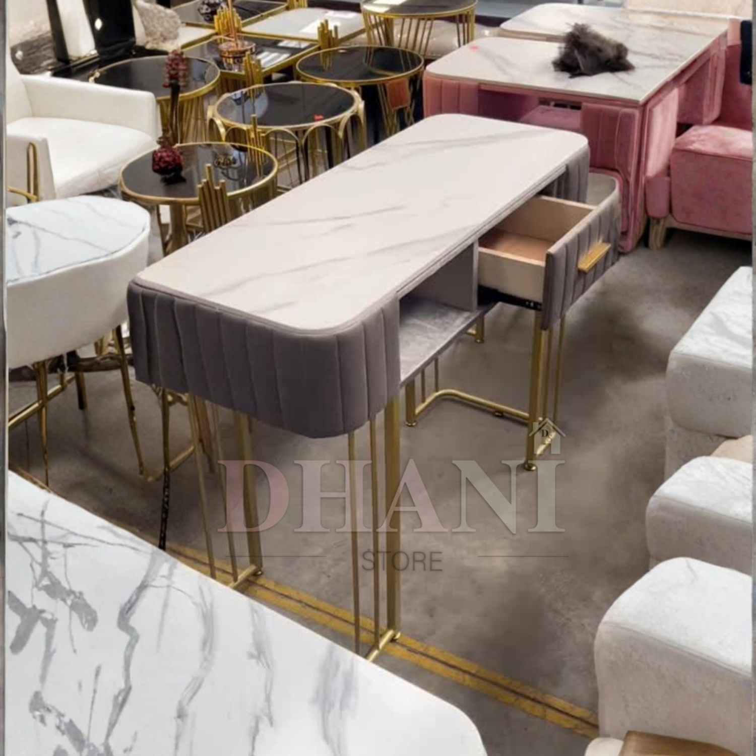 Mesa de Manicure Profesional Elegante MDF para salón o uso personal 11