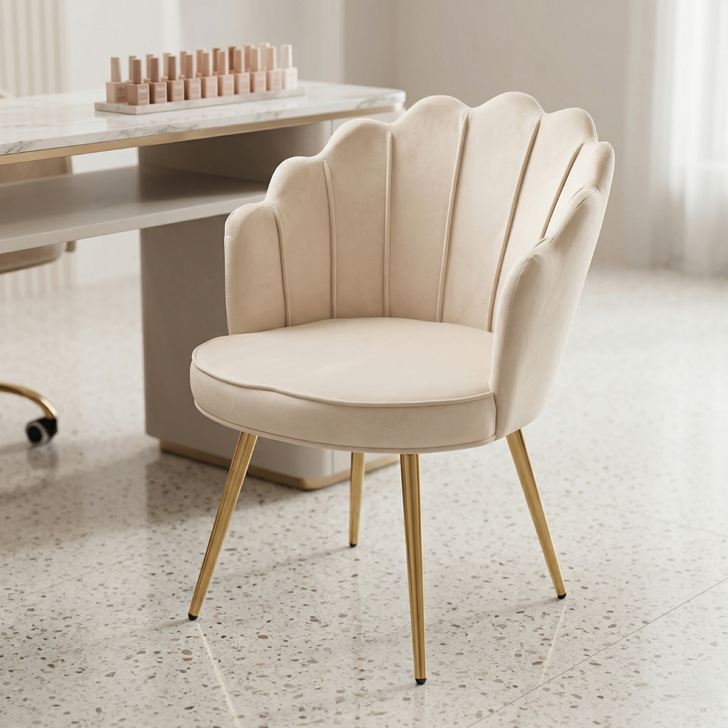 Set de Manicura Profesional Beige con Mesa de Uñas y 2 Sillas una Fija y una Giratoria  3