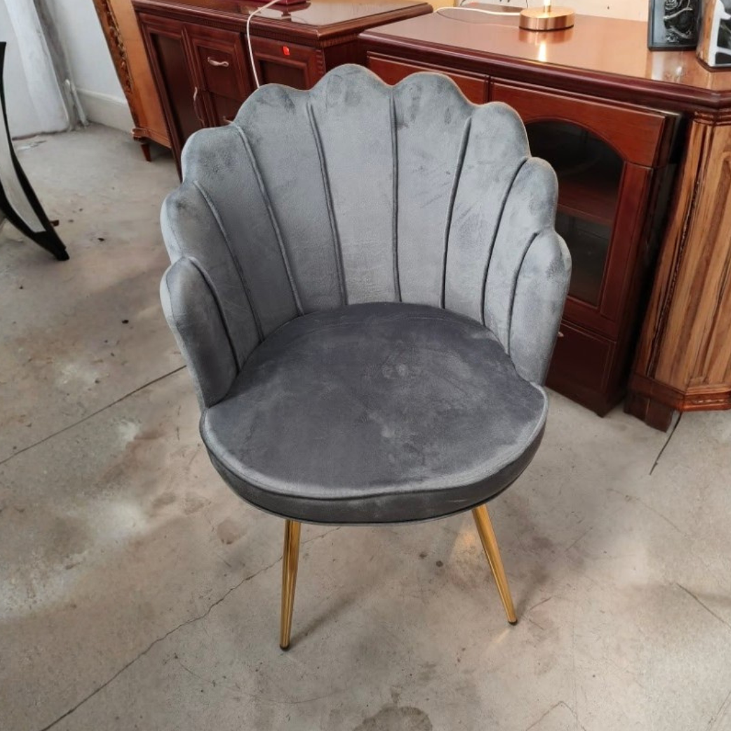 Set de Manicura Profesional con Mesa de Uñas y 2 Sillas Fija y Ruedas Velvet Gris 7