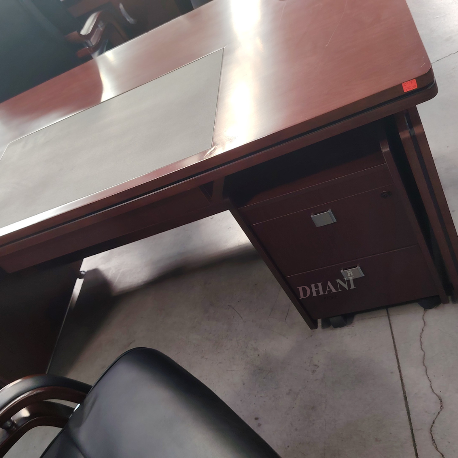 Escritorio Ejecutivo de Madera Clásico para Oficina Gerencial y Presidencial 5