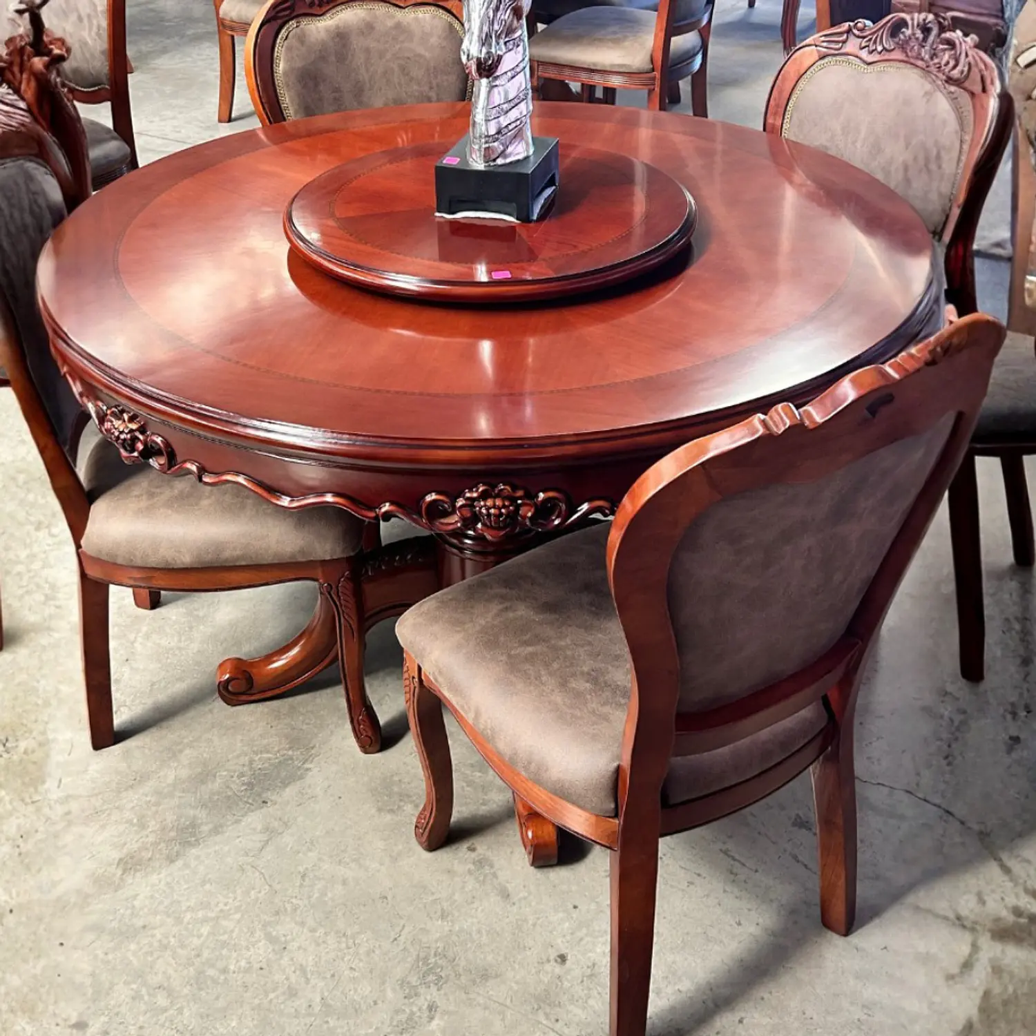 Comedor Redondo de 6 Sillas en Madera de Roble Americano 9