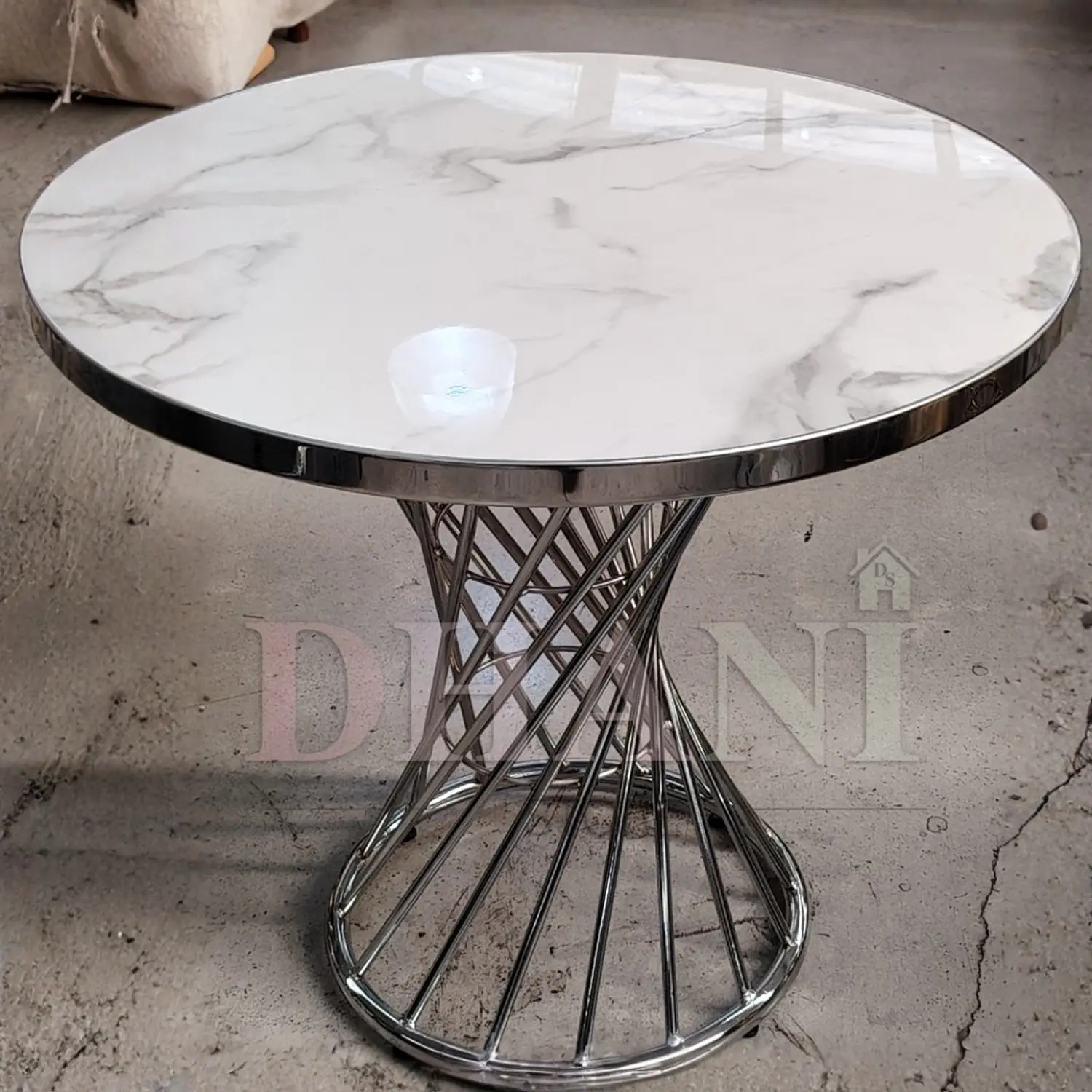 Mesa de Centro Redonda 80 cm Base Plateada con Cubierta Tipo Mármol 3