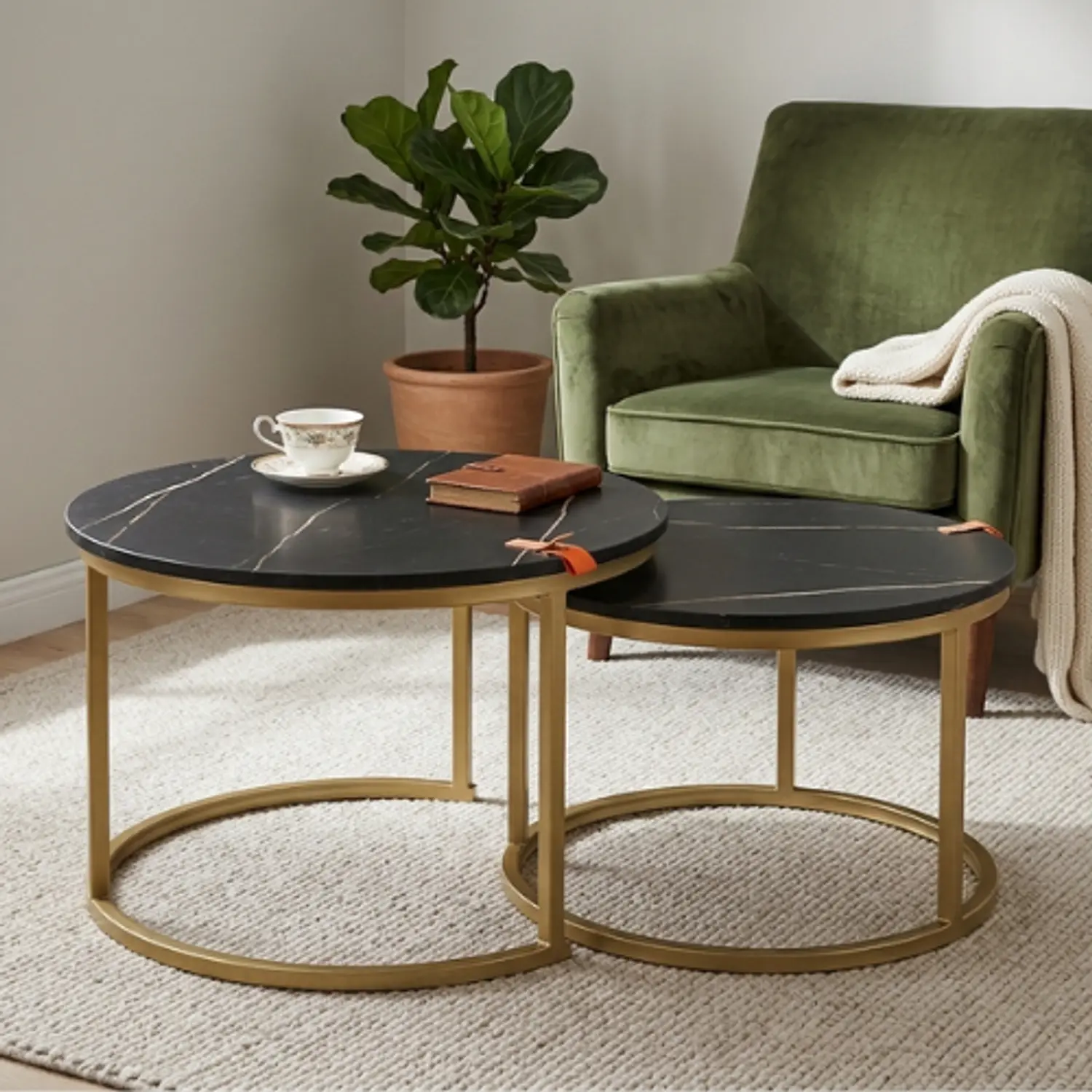 Mesa de Centro Doble Nido Negra Piedra Sinterizada con Base Dorada 2