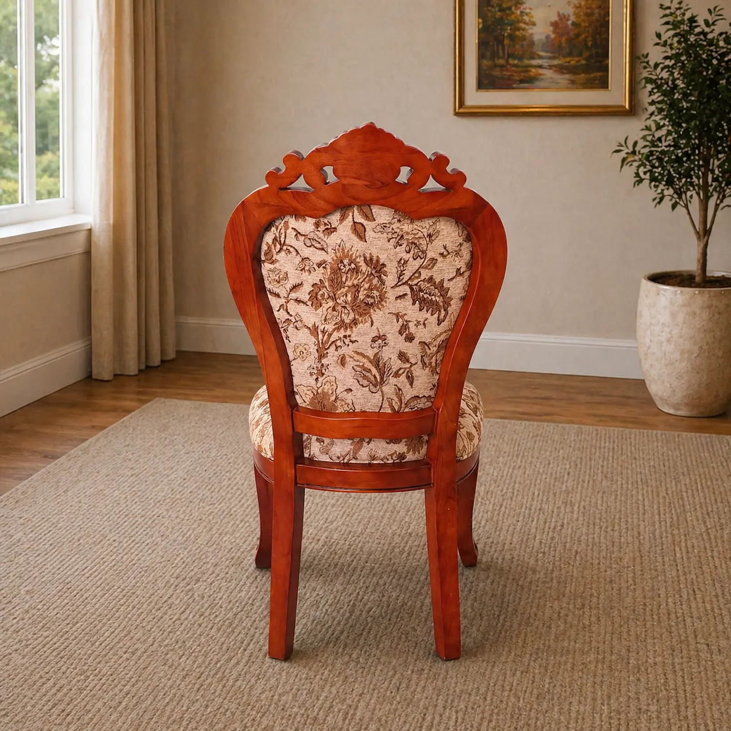 Silla Clásica de Madera Tallada con Tapiz Floral Vintage Elegante 3