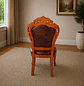 Silla Clásica de Madera Tallada con Eco Cuero Estilo Vintage - Miniatura 2
