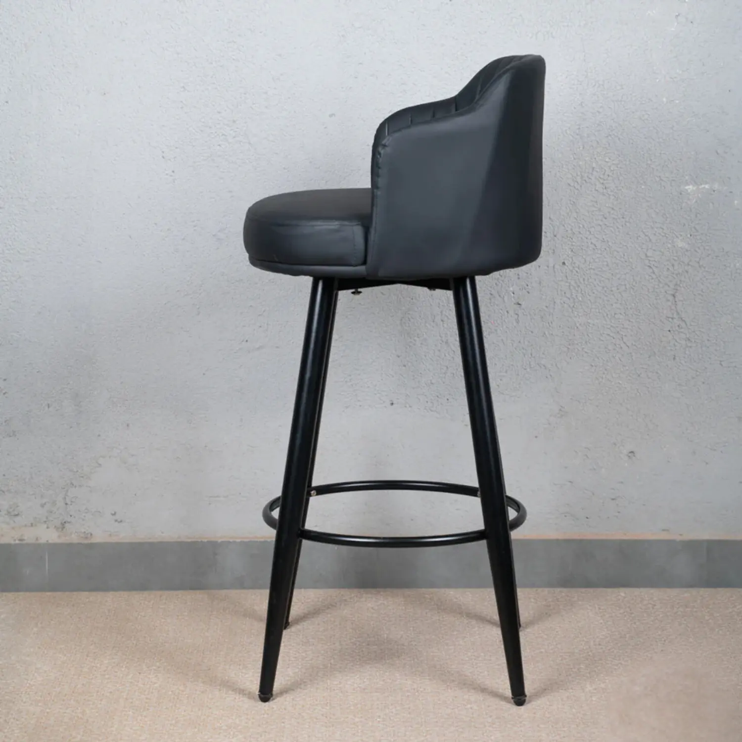 Taburete de Bar Eco Cuero Acolchado con Respaldo y Base Metálica 6