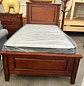 Cama Individual de Madera Color Caoba Estilo Clásico Americano - Miniatura 2