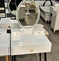 Tocador Blanco con Espejo Led Ovalado Base Metálica Cajón y Asiento - Miniatura 7